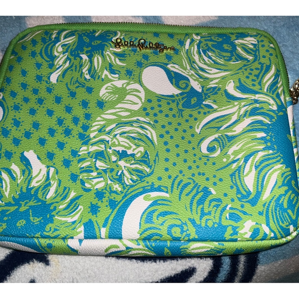 Lilly Pulitzer Padded Case Roar of the Jungle